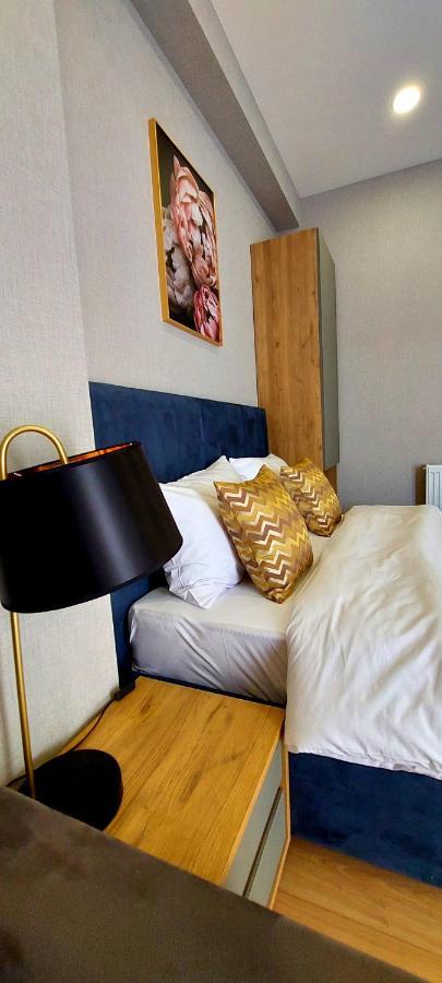 Falcon Boutique Hotel Tbilisi Esterno foto