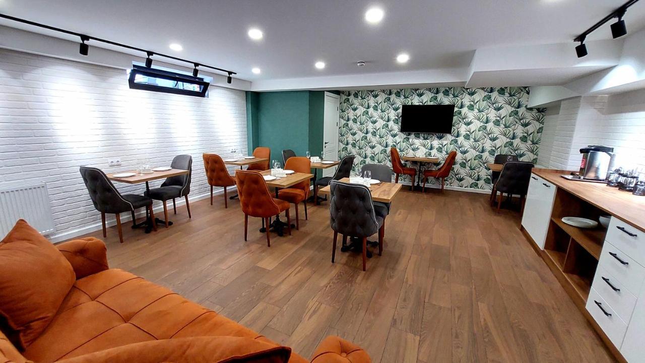 Falcon Boutique Hotel Tbilisi Esterno foto